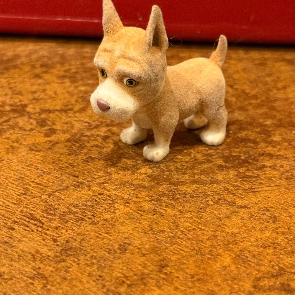 Vintage puppy in my pocket toy
